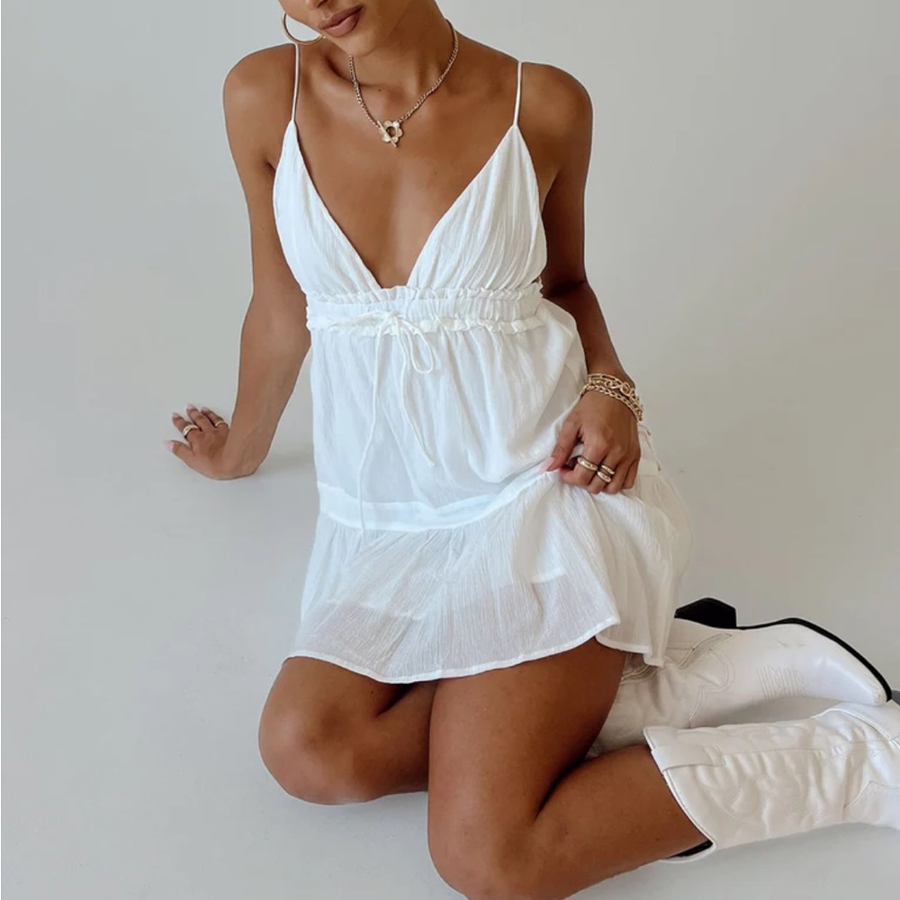 Princess Polly dress (Dionne mini dress white)